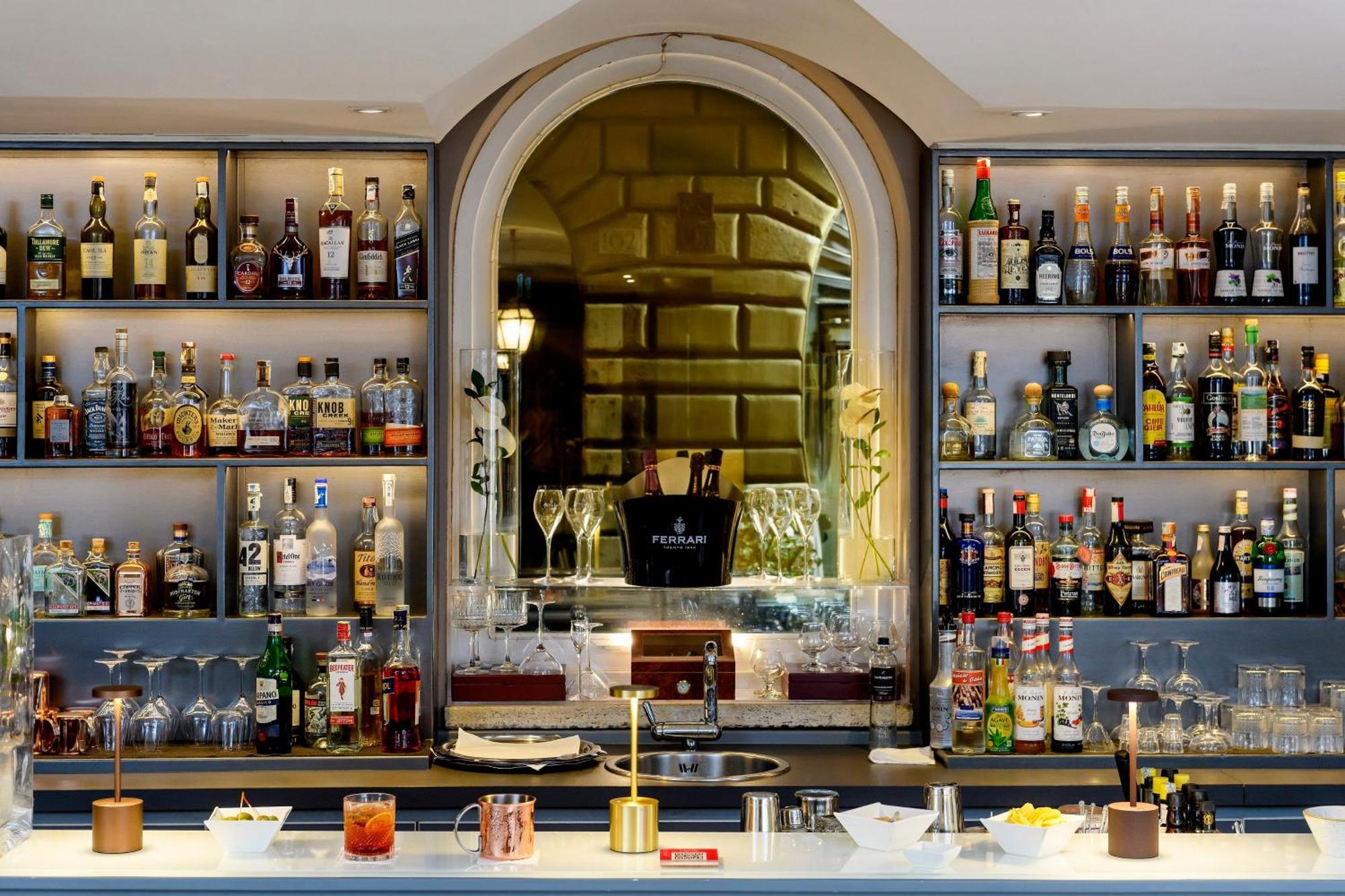 Hotel Indigo Rome - St. George By Ihg Ngoại thất bức ảnh